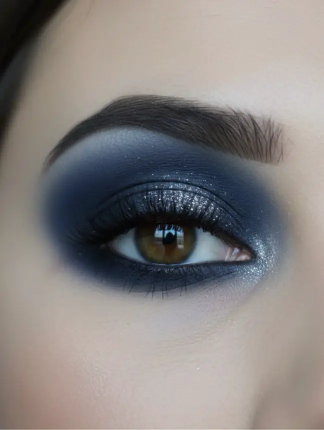 Easy Christmas Eyeshadow Looks for Beginners