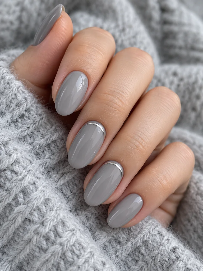 45 Winter Gel Nail Designs That Look Sophisticated and Stylish - image 08